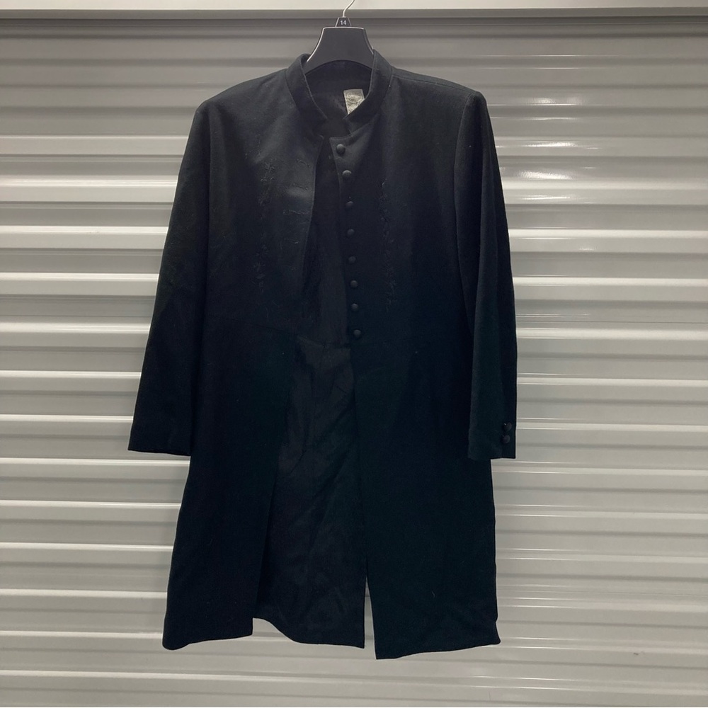 Elegant Women's Black Trench Coat